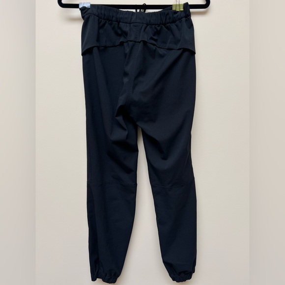 Lulu Jogging Pants - Picture 2 of 7